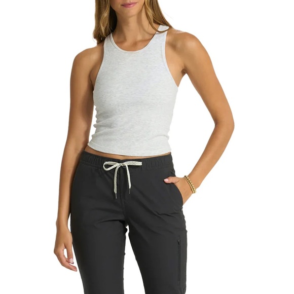 Vuori Tops - Vuori Pose Plyo Tank in White Heather Grey Size Small
